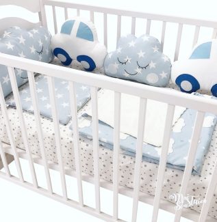 Ogradica i posteljina za bebe - Autići i oblaci (plavi)